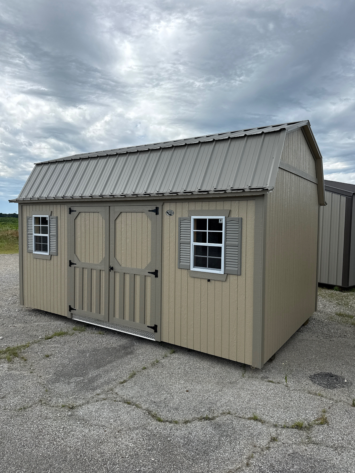10' x 16' Elite Lofted Garden Barn 10x16: Versatile Storage Shed in Haubstadt, IN for sale in Haubstadt, IN