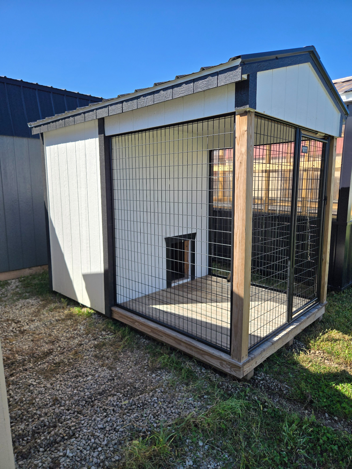 6' x 10'  Kennel 6x10 Dog Housing in Gallipolis, OH for sale in Gallipolis, OH